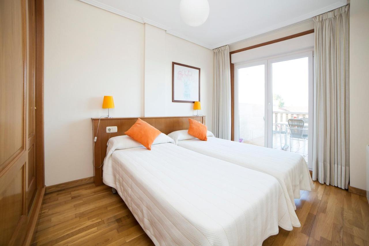 Apartamentos Ría de Bayona Baiona Exterior foto